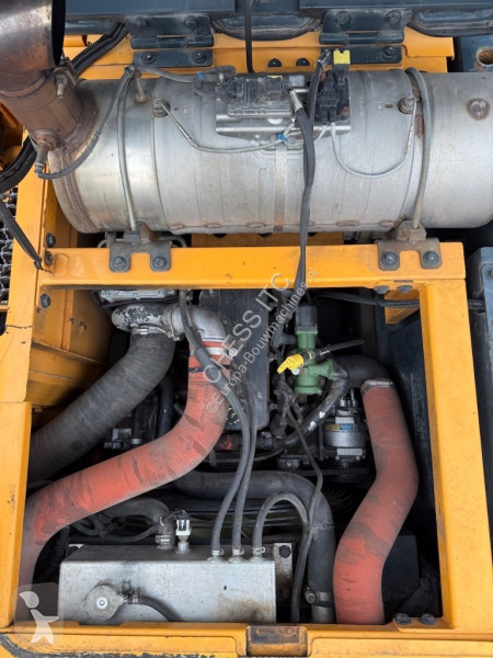جرافة Hyundai HX 235 LCR - HX 235 - HX235LCR
