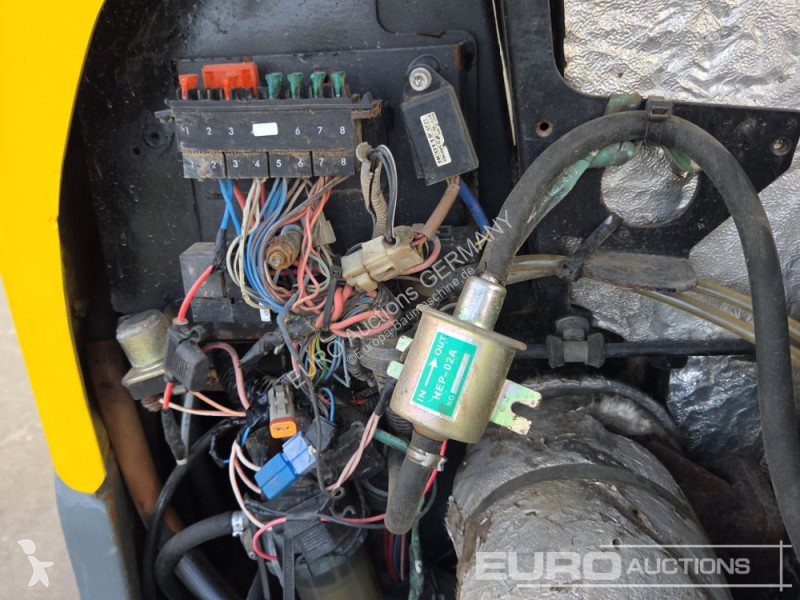 جرافة Wacker Neuson EZ28