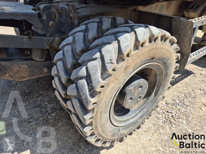 Багер Doosan W5