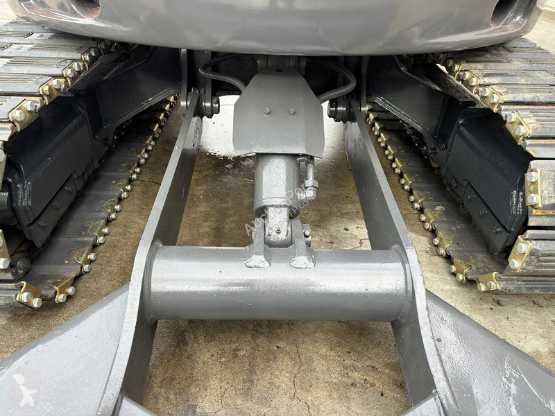 Escavadora Kubota