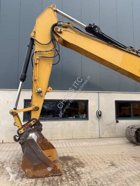 Graafmachine Caterpillar L