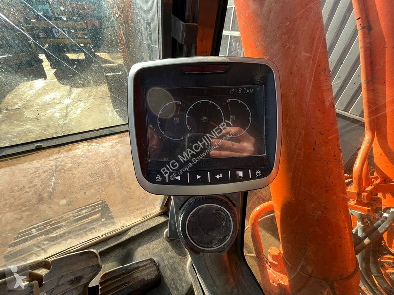 Escavatore Doosan -3