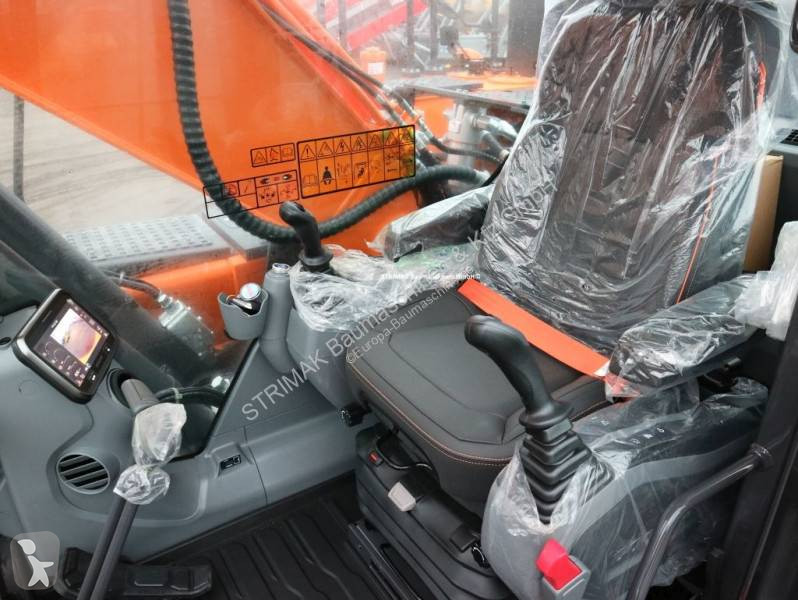 جرافة Doosan DX 210 LC-7