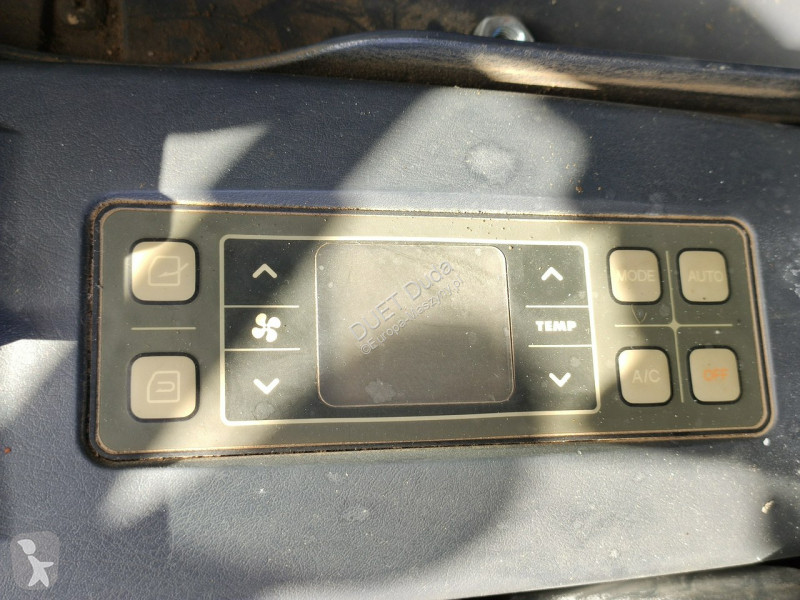 Lopatový nakládač Hyundai 140W-9 Łyżka...