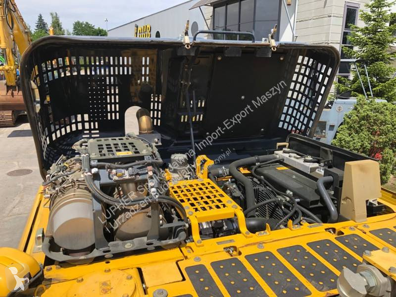 Excavator Komatsu PC210LC-11