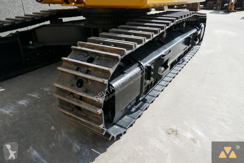 Excavadora Caterpillar 352
