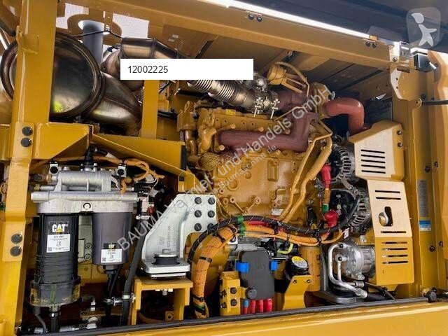 Graafmachine Caterpillar MH 3022 MIETE / RENTAL...
