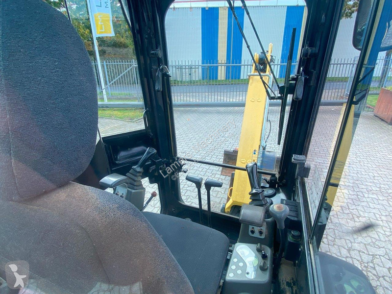 Escavatore Yanmar -4 NVT