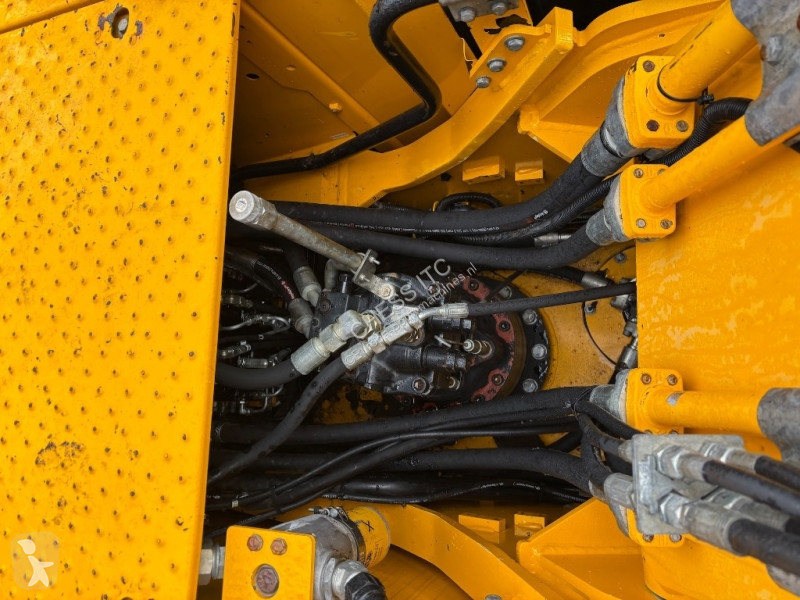 Escavadora JCB 220 XL 4F  --  220X lc  --  220...