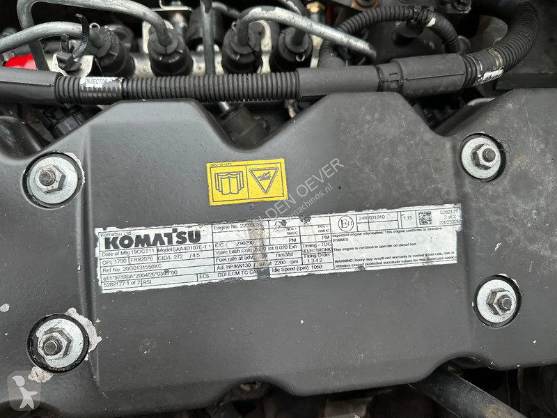 Escavadora Komatsu