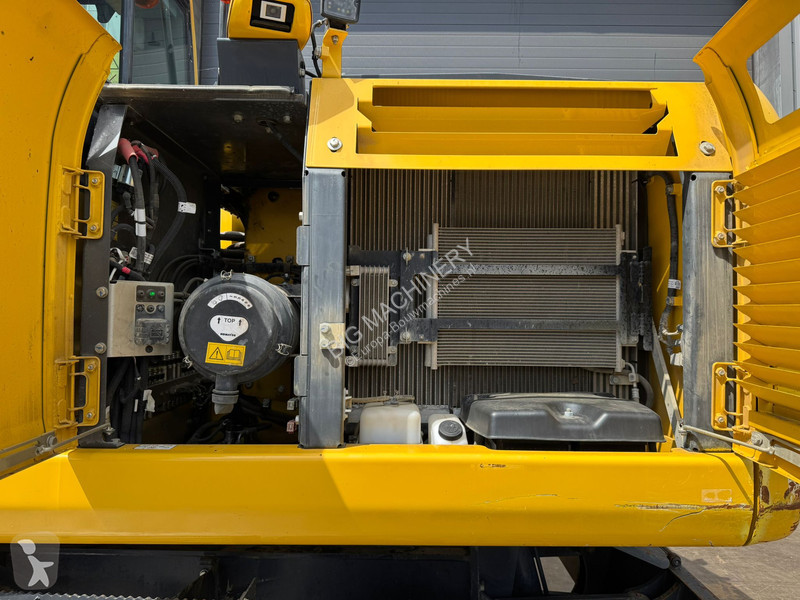 Graafmachine Komatsu -11