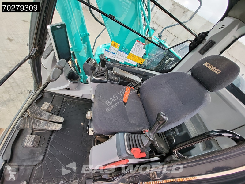 Escavadora Kobelco SK130 LC-11