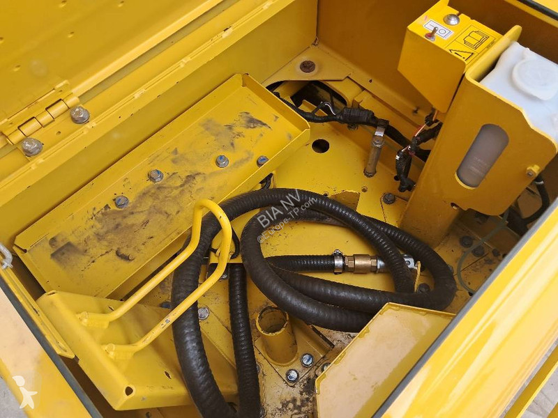 Escavadora Komatsu I-11