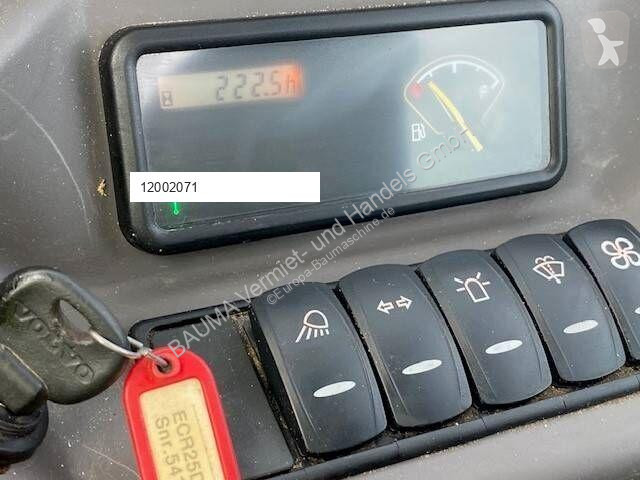 Escavadora Volvo EC 20 E MIETE / RENTAL (12002071)