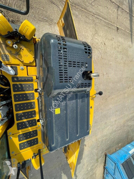 Escavatore Komatsu LC-11E0