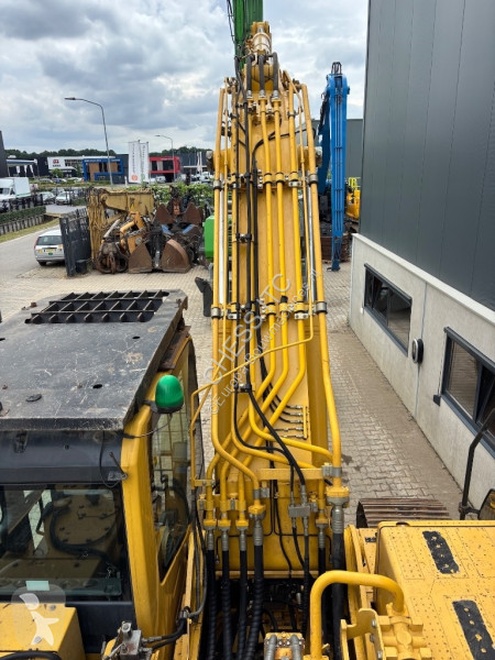 Lopatový nakládač Komatsu LC-10