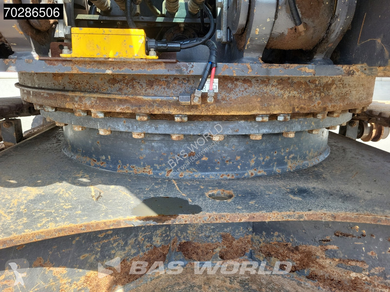 Graafmachine Volvo C220