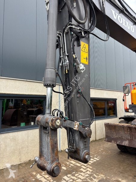 Escavatore Volvo 180 E -  E