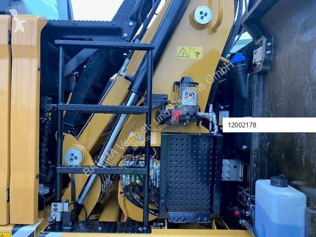 Skovel Caterpillar MH 3022 IND MIETE / RENTAL...