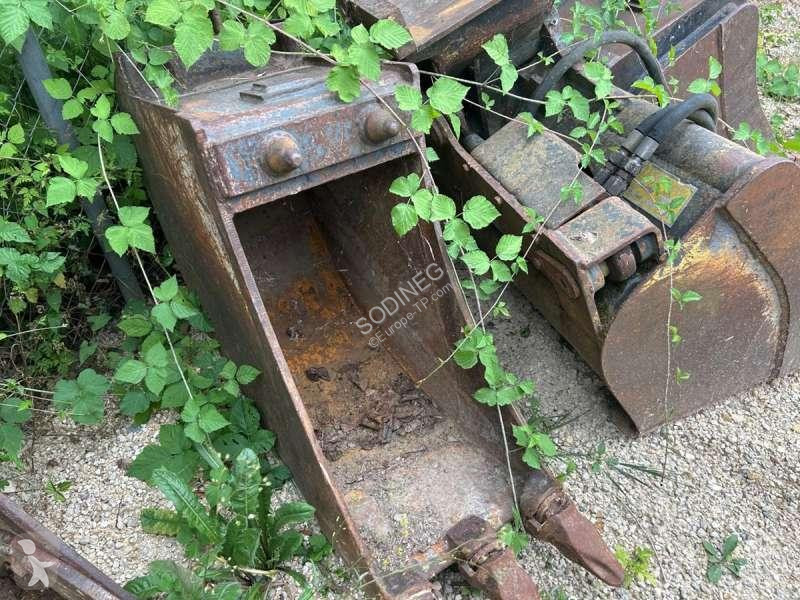 Excavator Mecalac  8CXI