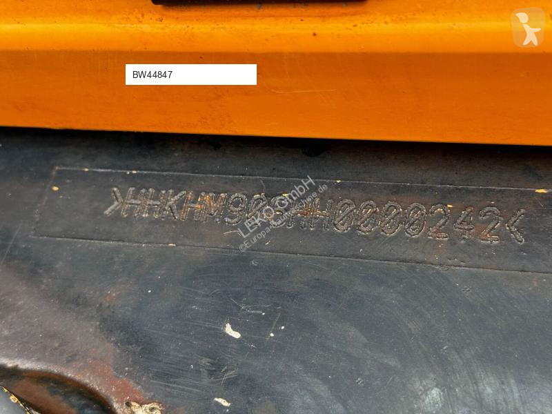 جرافة Hyundai Robex 55W-9A