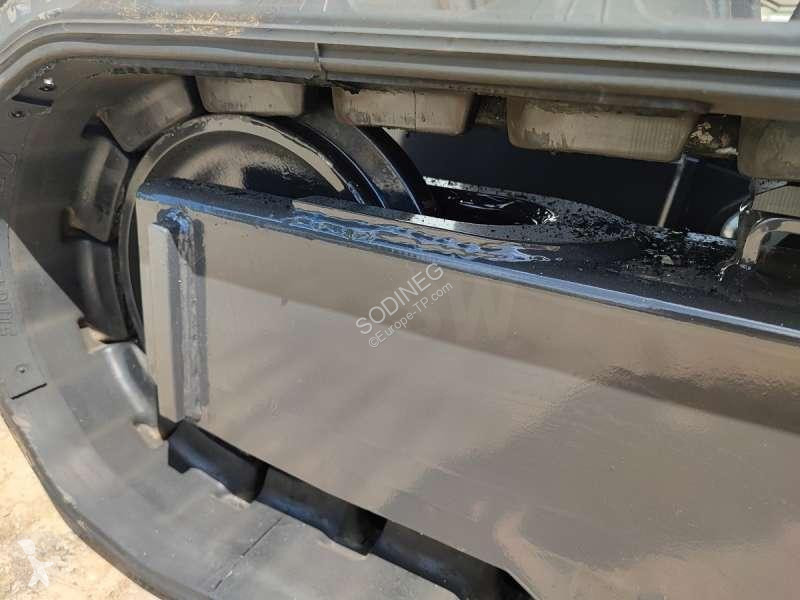 Escavadora Kato  VXE HD 17