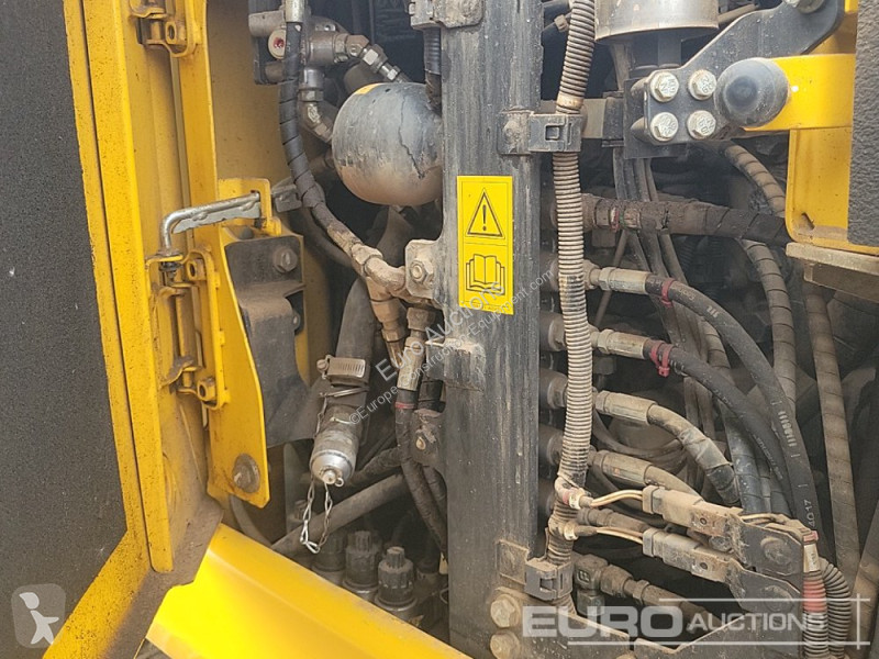 Escavatore Komatsu PC138US-11