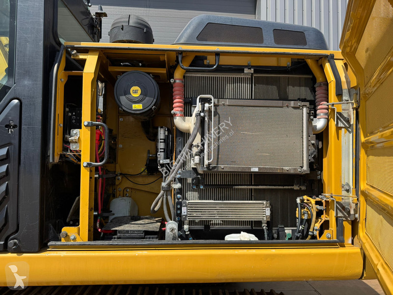 Excavator Caterpillar