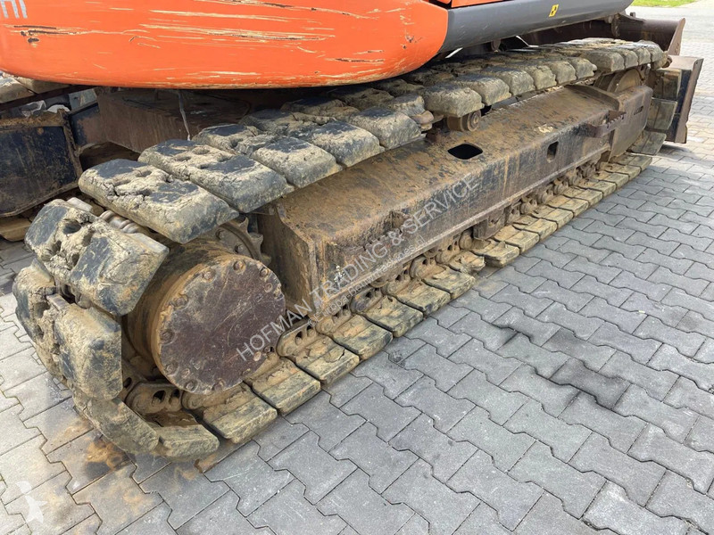 Excavadora Hitachi -3