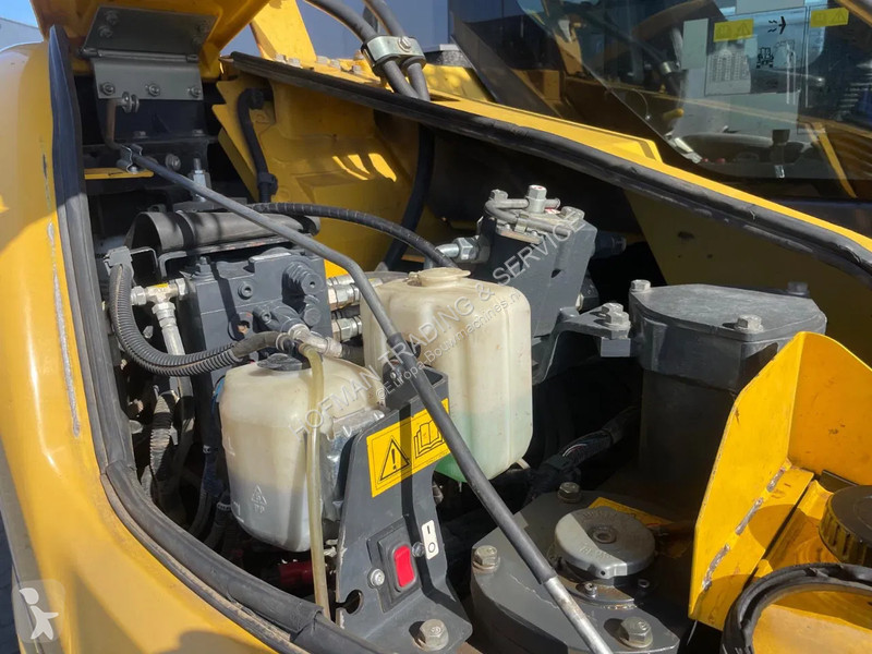 Skovl Komatsu MR-8 | A/C