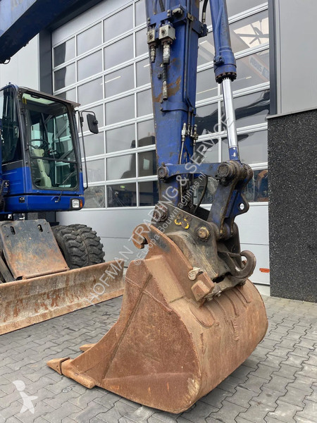 Graafmachine Komatsu PW148-8