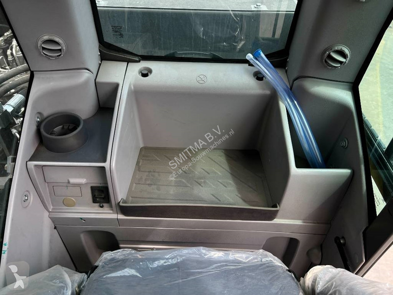 جرافة Volvo