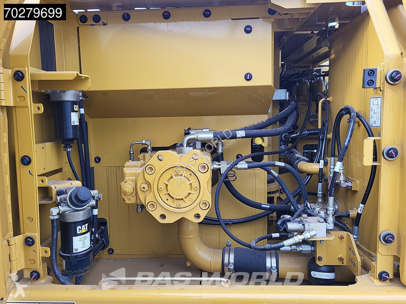 Escavatore Caterpillar 3 GC