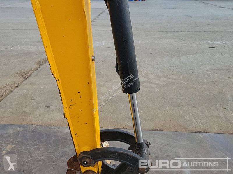 Skovel JCB 16C-1
