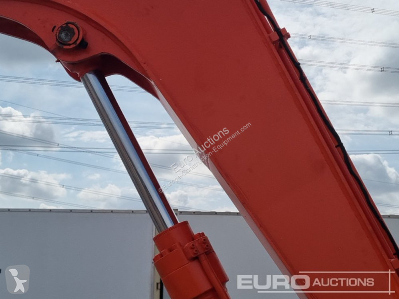 Escavatore Doosan DS80-7C