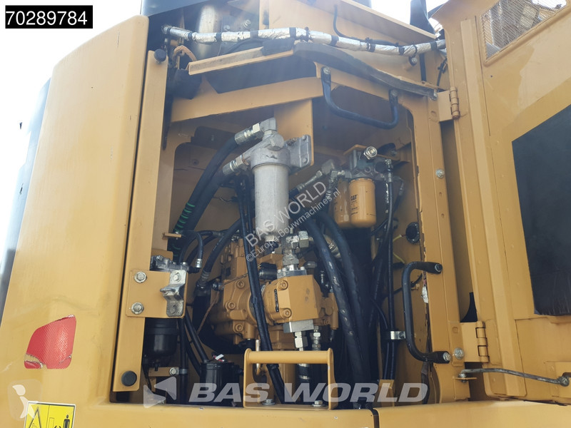 Graafmachine Caterpillar 335 FLCR OILQUICK