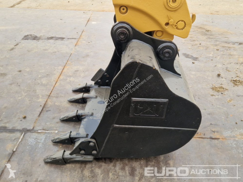Escavatore Caterpillar 305.5E2