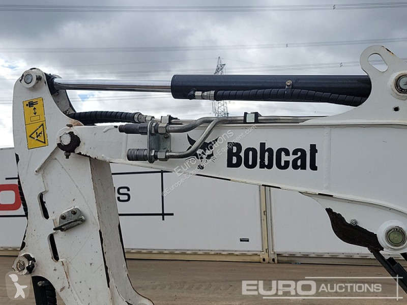 Lopatový nakládač Bobcat E27Z