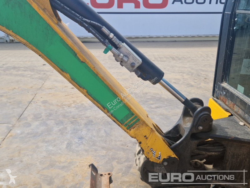 Escavatore JCB 16C-1