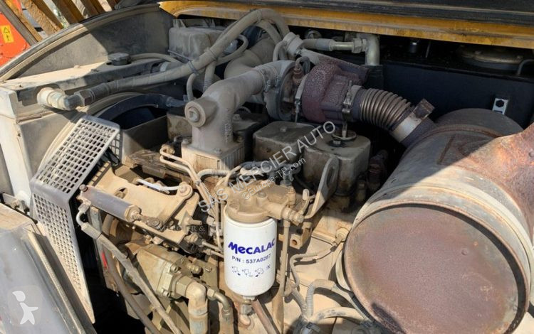 جرافة Mecalac pelle sur pneus diesel
