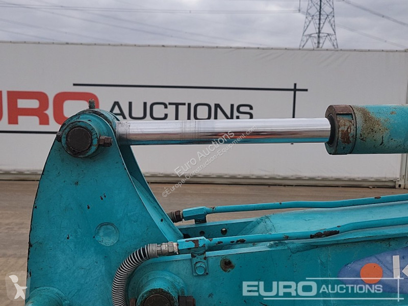 Escavatore Kubota K-020