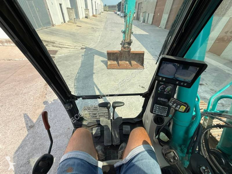 Excavadora Kobelco