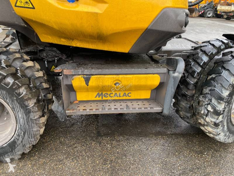 جرافة Mecalac 9 MWR / 1er Main Origine...