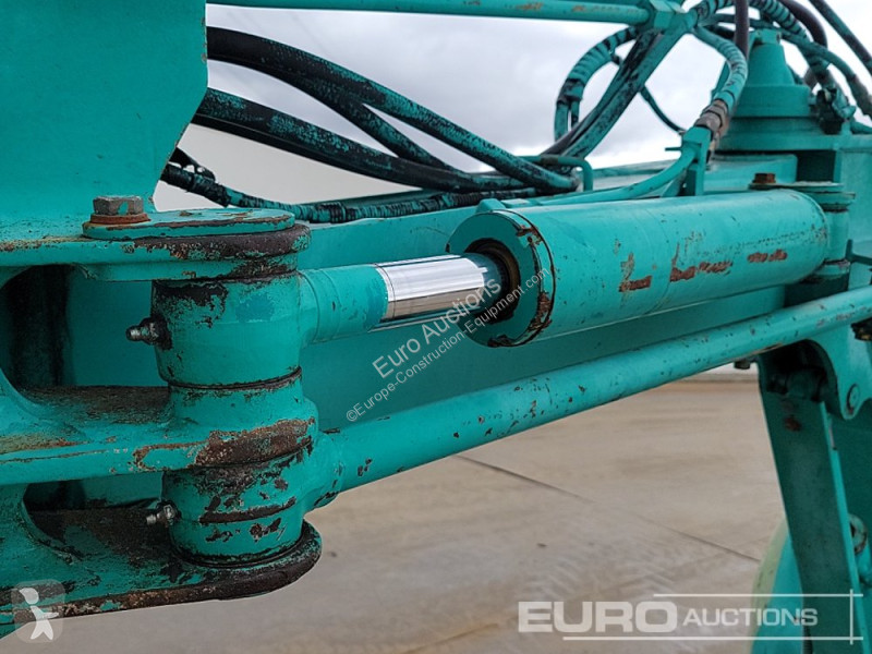 جرافة Yanmar B2U