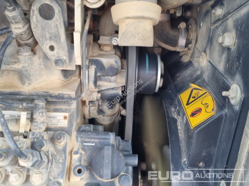 جرافة JCB 8026 CTS