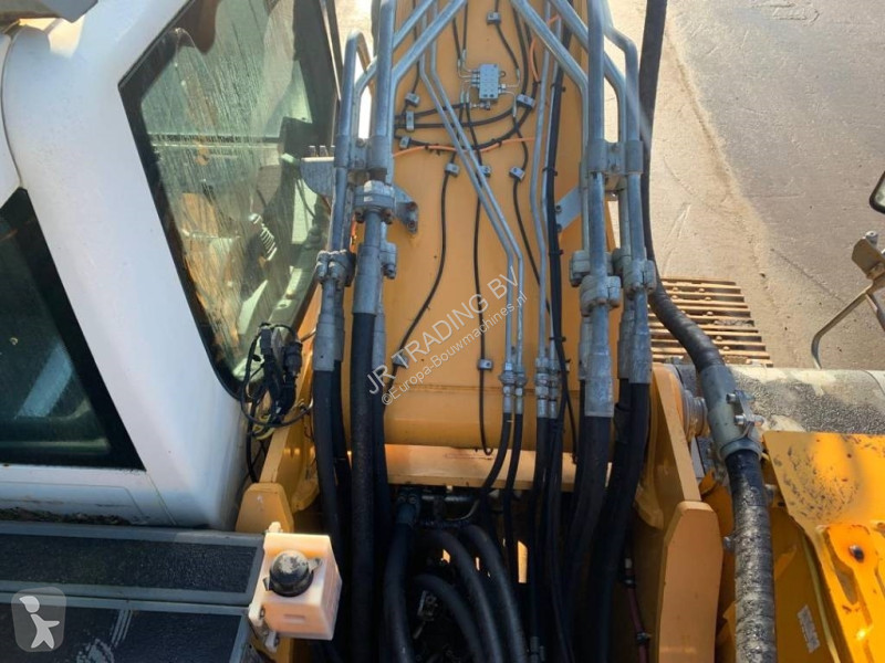 Excavadora Liebherr LC