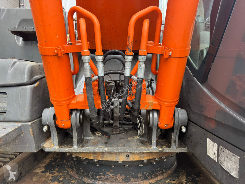 Skovl Hitachi