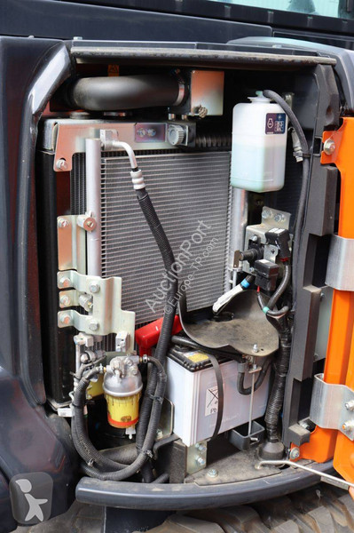Escavadora Hitachi ZX38U-6 CLR
