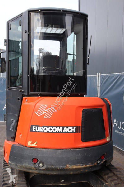 Escavadora Eurocomach ES 35 ZT