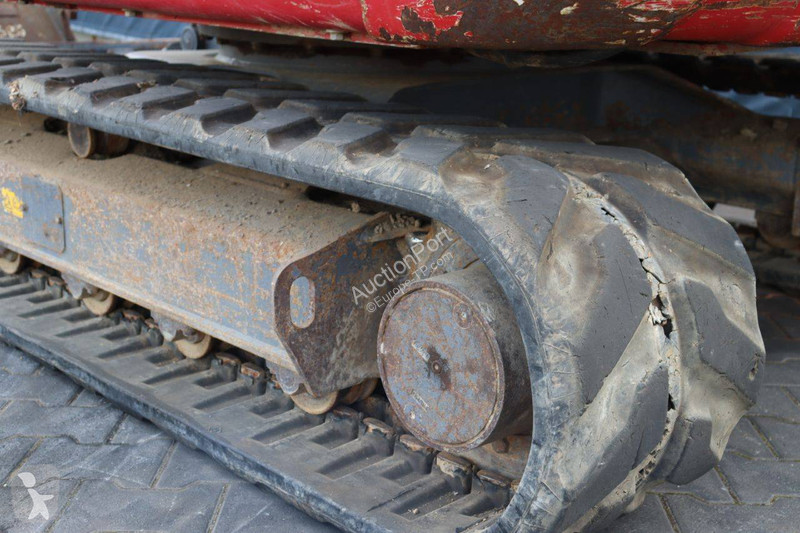 Escavatore Takeuchi